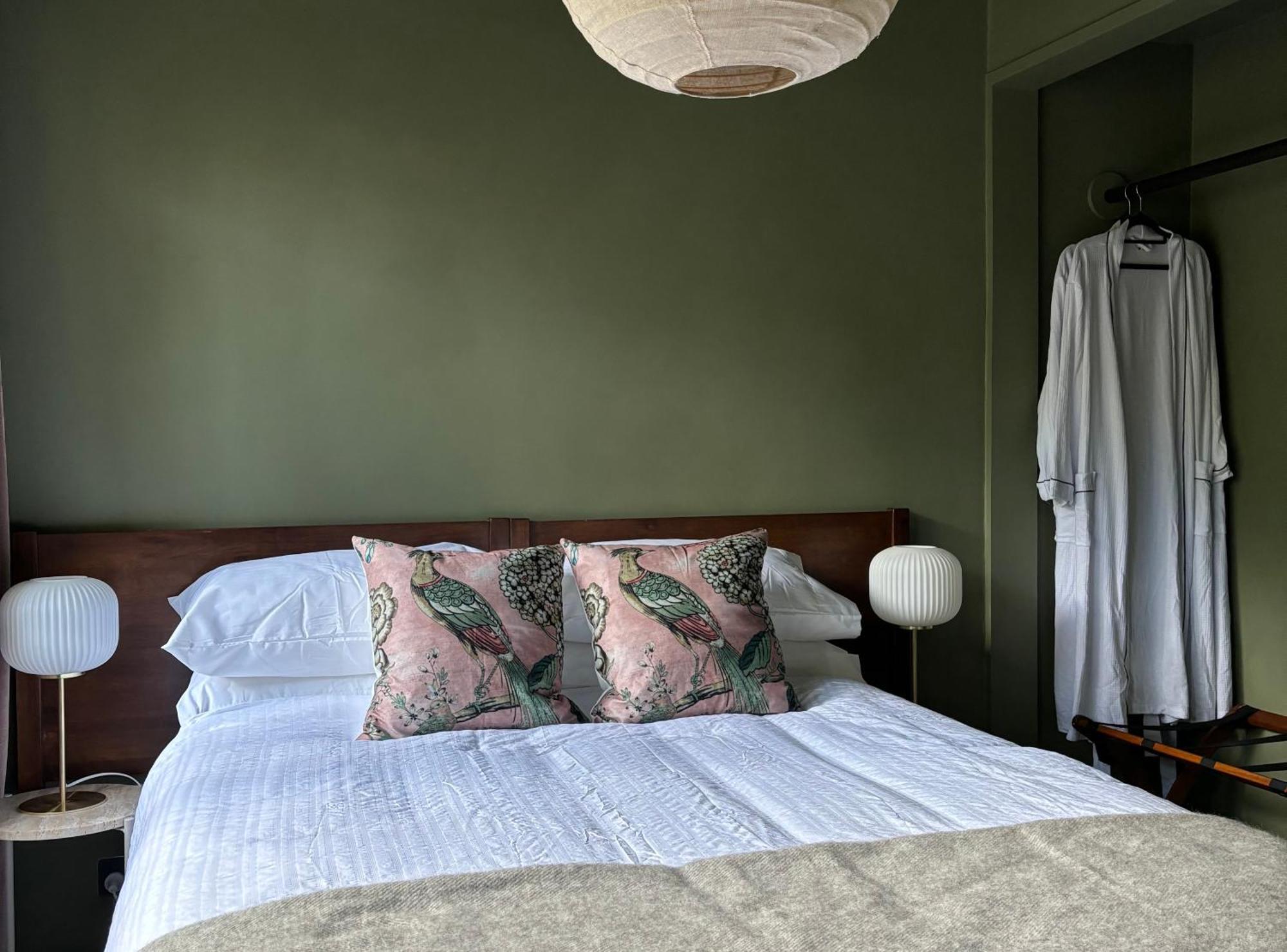 Bespoke Stay & Lake Views! Queenstown Buitenkant foto